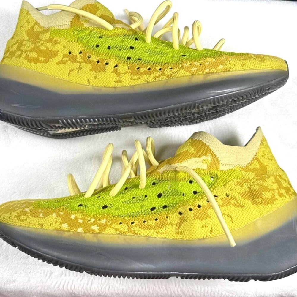 Yeezy Boost 380 “Hylte Glow” – FZ4990 | 12M - Picture 3 of 10
